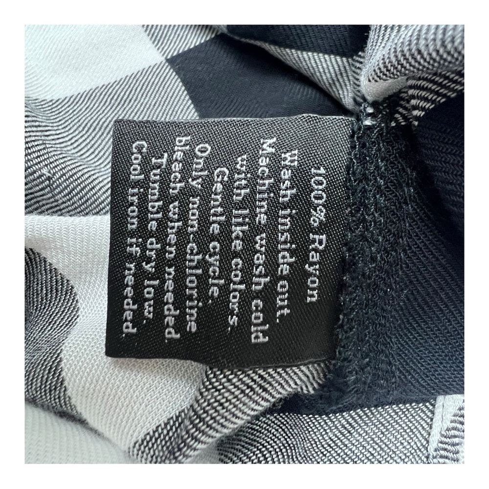 Rock & Republic Monochrome Checkered Button Down Shirt - Picture 7 of 7